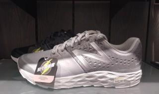 军绿色新百伦怎么配衣服 新百伦衣服