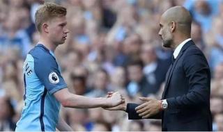 11年曼联强吗 英超冠军